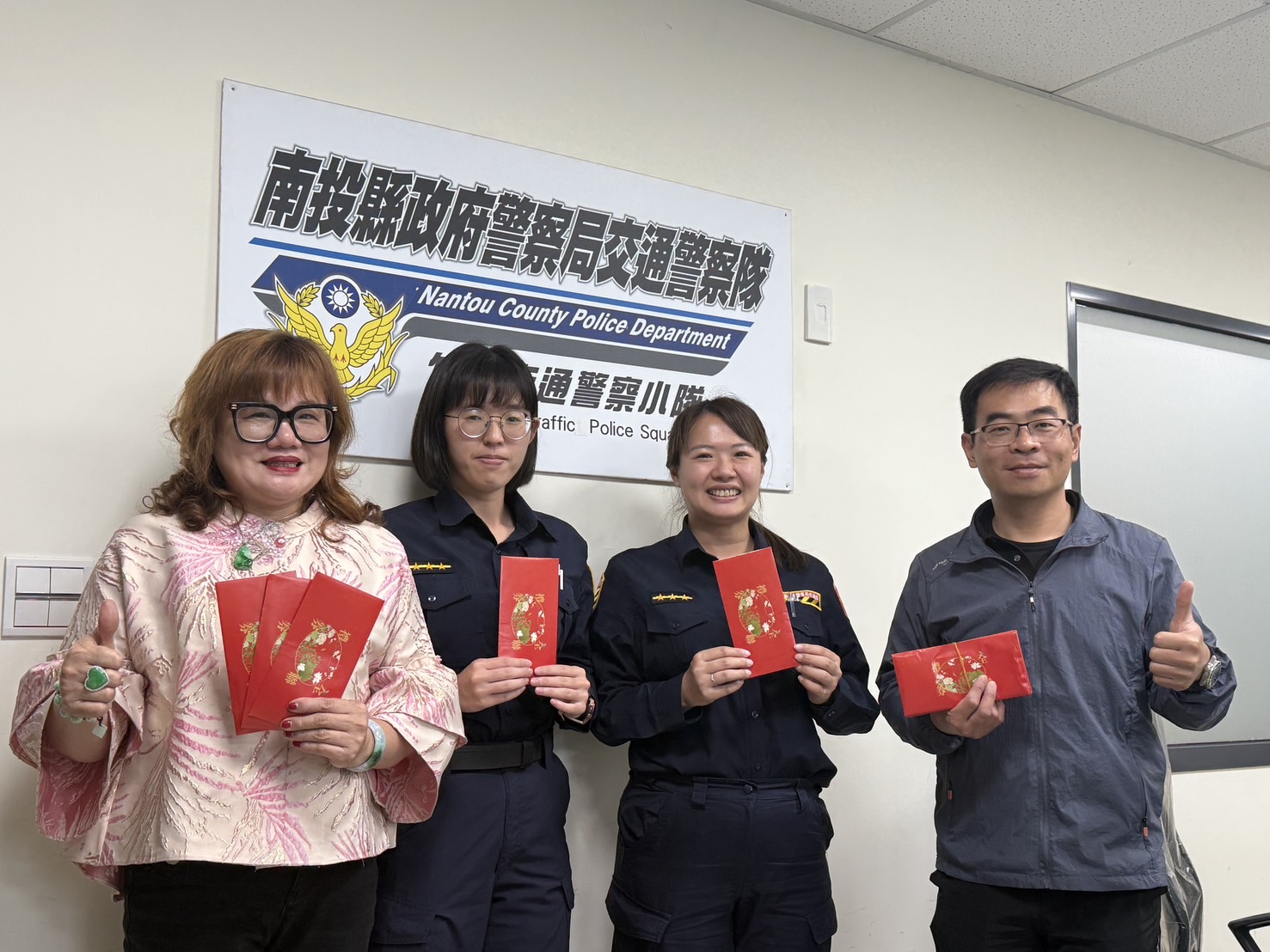 38婦女節將至 竹山分局慰勉辛勞女性同仁 